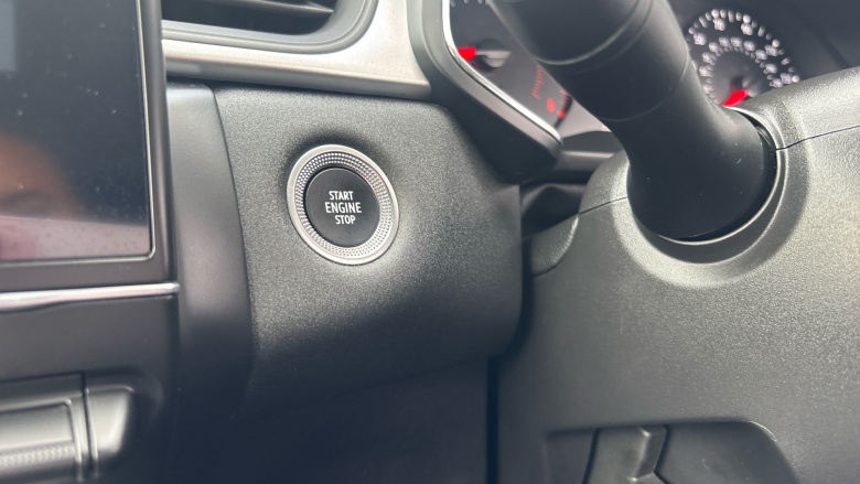 Renault Captur 1.0 TCE 100 Iconic 5dr Petrol Hatchback